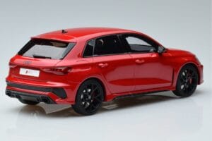 Audi RS3 8Y Sportback Raudonas GT Spirit 1:18 GT378 Derva - nuotrauka 2 iš 6