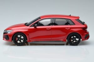 Audi RS3 8Y Sportback Raudonas GT Spirit 1:18 GT378 Derva - nuotrauka 3 iš 6
