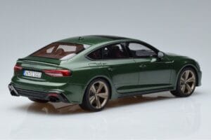 Audi RS5 B9 Sportback Sonoma Žalias Asia Edition GT Spirit 1:18 CLDC018 Derva - nuotrauka 2 iš 6