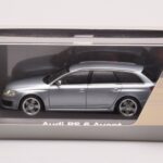 Audi RS6 C6 Monza Sidabrinis Minichamps 1:43 - image 4 of 4