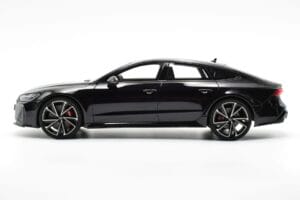Audi RS7 C8 Sportback Mythos Juodas Asia Edition GT Spirit 1:18 CLDC011 Derva - nuotrauka 3 iš 6