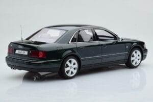 Audi S8 D2 Žalias Otto 1:18 OT916 Derva - nuotrauka 2 iš 6