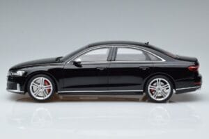 Audi S8 D5 Mythos Juodas Asia Edition GT Spirit 1:18 CLDC019 Derva - nuotrauka 3 iš 6