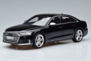 Audi S8 D5 Mythos Juodas Asia Edition GT Spirit 1:18 CLDC019 Derva