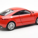 Audi TT 8J Raudonas Metallic Minichamps 1:18 - image 3 of 8