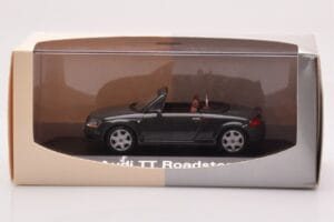Audi TT 8N Roadster Pilkas Minichamps 1:43 430017235 Metalas - nuotrauka 4 iš 4