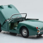 Austin-Healey Sprite Žalias Kyosho 1:18 - image 3 of 8