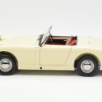 Austin-Healey Sprite Mk I Open Old English Baltas Kyosho 1:18 - image 4 of 8