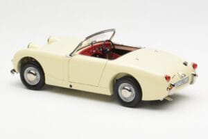 Austin-Healey Sprite Mk I Open Old English Baltas Kyosho 1:18 08953EW Metalas - nuotrauka 7 iš 8