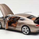 Bentley Continental GT Dark Cashmere Metalinis Norev 1:18 - image 5 of 8