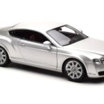Bentley Continental GT Sidabrinė Minichamps 1:18 - image 6 of 8