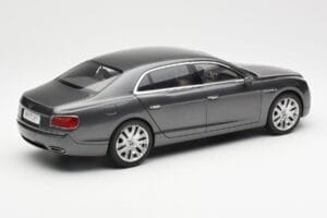 Bentley Flying Spur W12 Granite Pilkas Kyosho 1:18 08891GN Metalas - nuotrauka 3 iš 8
