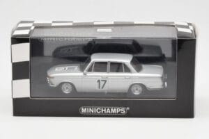 BMW 2000 Ti #17 J. Ickx / C. van Ophem Winners 24 Hours of Spa 1966 Minichamps 1:43 400662517 Metalas - nuotrauka 4 iš 4