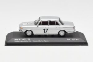 BMW 2000 Ti #17 J. Ickx / C. van Ophem Winners 24 Hours of Spa 1966 Minichamps 1:43