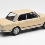 BMW 2002 Ti E10 Sahara Smėlinis Kyosho 1:18 - image 3 of 8