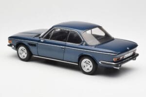 BMW 3.0 CSi E9 Mėlynas Metalinis AUTOart 1:18 70672 Metalas - nuotrauka 7 iš 8