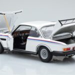 BMW 3.0 CSL E9 Baltas Dealer Edition Minichamps 1:18 - image 4 of 7