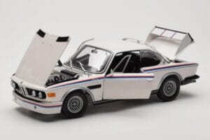 BMW 3.0 CSL E9 Baltas Heritage Edition Minichamps 1:18 80432411550 Metalas - nuotrauka 2 iš 8