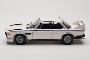 BMW 3.0 CSL E9 Baltas Heritage Edition Minichamps 1:18 80432411550 Metalas - nuotrauka 4 iš 8