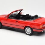 BMW 318i E30 Kabrioletas Raudonas Norev 1:18 - image 5 of 6
