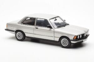BMW 323i E21 Aspen Sidabrinis AUTOart 1:18 80430433552 Metalas - nuotrauka 6 iš 8