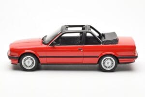 BMW 325i E30 Baur Raudonas Metallic Otto 1:18 OT767 Derva - nuotrauka 3 iš 6