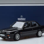 BMW 325i E30 Juodas Norev 1:18 - image 6 of 6