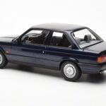 BMW 325i E30 Mėlynas Metalinis Norev 1:18 - image 5 of 6