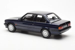 BMW 325i E30 Mėlynas Metalinis Norev 1:18 183201 Metalas - nuotrauka 5 iš 6