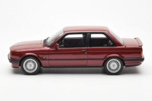BMW 325i E30 Bordeaux Metallic Otto 1:18 OT102 Derva - nuotrauka 3 iš 6