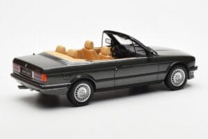 BMW 325i E30 Kabrioletas Achat Žalias Otto 1:18 OT572 Derva - nuotrauka 2 iš 6