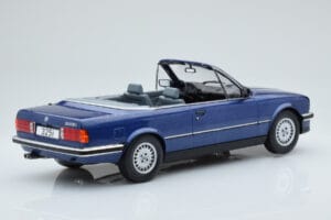 BMW 325i E30 Kabrioletas Mėlynas MCG 1:18 MCG18381 Metalas - nuotrauka 2 iš 5