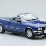 BMW 325i E30 Kabrioletas Mėlynas MCG 1:18 - image 3 of 5
