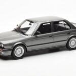 BMW 325i E30 Sedanas Dolphin Pilkas Otto 1:18