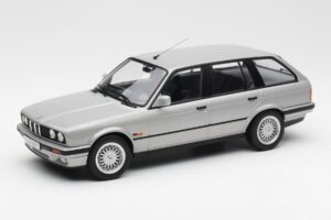 BMW 325i E30 Touring Sidabrinis Norev 1:18