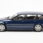 BMW 330i E46 Touring Mėlynas Otto 1:18 - image 3 of 6