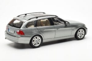 BMW 330i E91 Touring Pilkas Metallic Kyosho 1:18 80430394359 Metalas - nuotrauka 3 iš 8