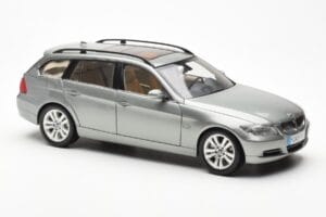 BMW 330i E91 Touring Pilkas Metallic Kyosho 1:18 80430394359 Metalas - nuotrauka 6 iš 8