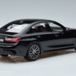 BMW 330i G20 Juodas Metalinis Norev 1:18 183277 Metalas - image 3 of 7