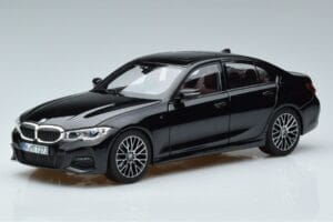 BMW 330i G20 Juodas Metalinis Norev 1:18 183277 Metalas
