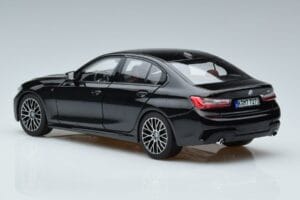 BMW 330i G20 Juodas Metalinis Norev 1:18 183277 Metalas - nuotrauka 6 iš 7