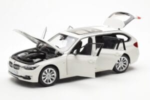 BMW 335i F31 Touring Alpine Baltas Paragon 1:18 80432244242 Metalas - nuotrauka 2 iš 8