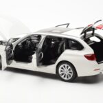 BMW 335i F31 Touring Alpine Baltas Paragon 1:18 - image 5 of 8