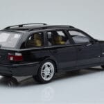 BMW 540 E39 Touring M Package Juodas Otto 1:18 - image 2 of 6