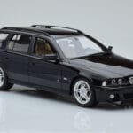 BMW 540 E39 Touring M Package Juodas Otto 1:18 - image 4 of 6