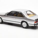 BMW 635 CSi E24 Sidabrinis Otto 1:18 - image 5 of 6