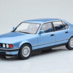 BMW 7 Series E32 730i Mėlynas MCG 1:18 MCG18160 Metalas