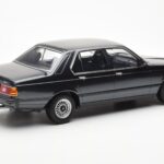 BMW 733i E23 Juodas Metallic KK-Scale 1:18 - image 2 of 6