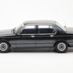 BMW 733i E23 Juodas Metallic KK-Scale 1:18 - image 3 of 6