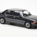 BMW 733i E23 Juodas Metallic KK-Scale 1:18 - image 4 of 6